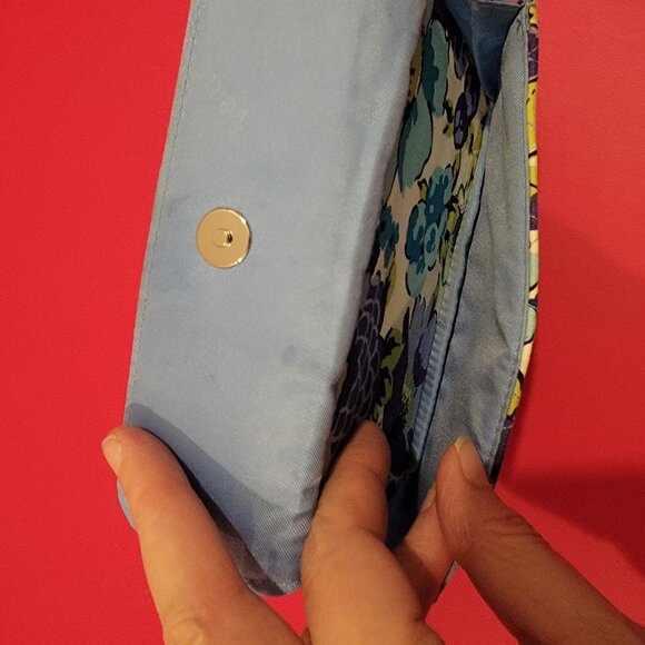 Vera Bradley Pansies Floral Double Zipper Floral Clutch/Wristlet Purse - Picture 3 of 12